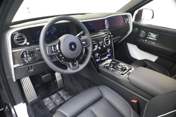 New 2027 Rolls-Royce Black Badge Cullinan for sale $576,350 at Rolls-Royce Motor Cars Greenwich in Greenwich CT 06830 16