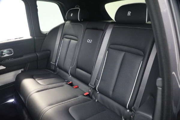 New 2027 Rolls-Royce Black Badge Cullinan for sale $576,350 at Rolls-Royce Motor Cars Greenwich in Greenwich CT 06830 28