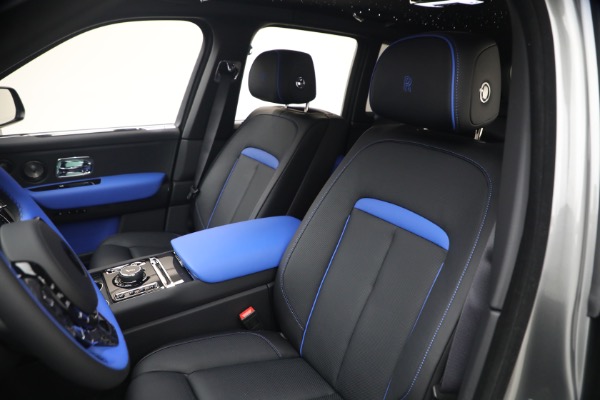 New 2027 Rolls-Royce Black Badge Cullinan for sale $592,250 at Rolls-Royce Motor Cars Greenwich in Greenwich CT 06830 21