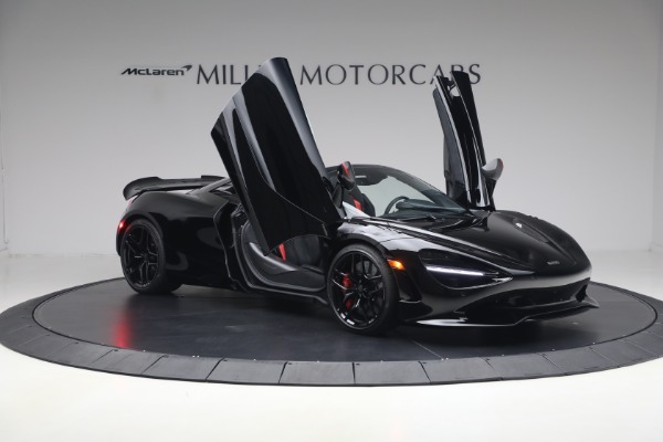 New 2027 McLaren 750S Spider Performance for sale $468,650 at Rolls-Royce Motor Cars Greenwich in Greenwich CT 06830 20