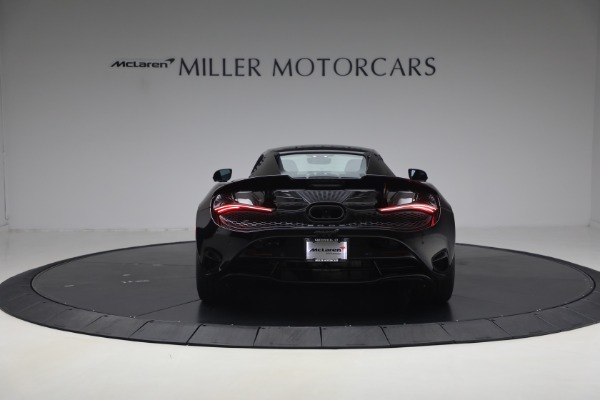 New 2027 McLaren 750S Spider Performance for sale $468,650 at Rolls-Royce Motor Cars Greenwich in Greenwich CT 06830 25
