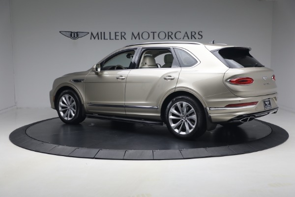 Used 2021 Bentley Bentayga V8 for sale $119,900 at Rolls-Royce Motor Cars Greenwich in Greenwich CT 06830 4