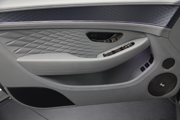New 2026 Bentley Continental GTC Azure for sale $398,900 at Rolls-Royce Motor Cars Greenwich in Greenwich CT 06830 22