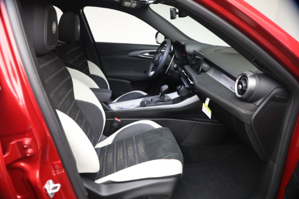 New 2026 Alfa Romeo Tonale Sport Speciale for sale $49,135 at Rolls-Royce Motor Cars Greenwich in Greenwich CT 06830 14