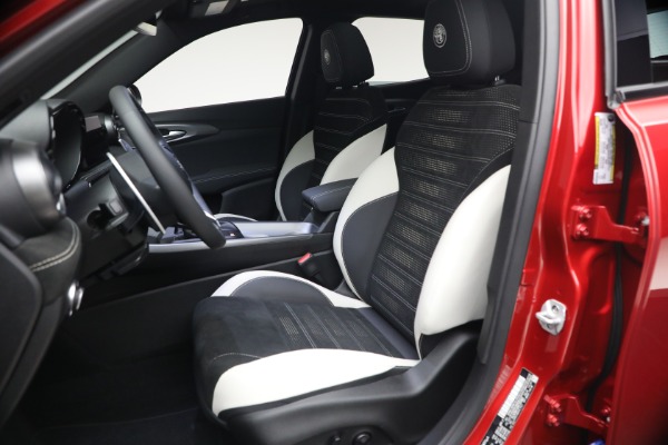 New 2026 Alfa Romeo Tonale Sport Speciale for sale $49,135 at Rolls-Royce Motor Cars Greenwich in Greenwich CT 06830 15