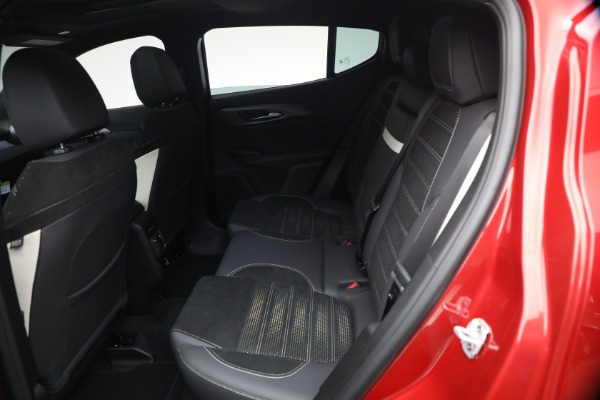 New 2026 Alfa Romeo Tonale Sport Speciale for sale $49,135 at Rolls-Royce Motor Cars Greenwich in Greenwich CT 06830 17