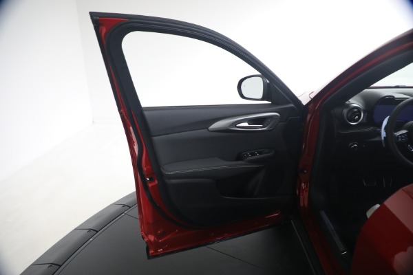 New 2026 Alfa Romeo Tonale Sport Speciale for sale $49,135 at Rolls-Royce Motor Cars Greenwich in Greenwich CT 06830 23