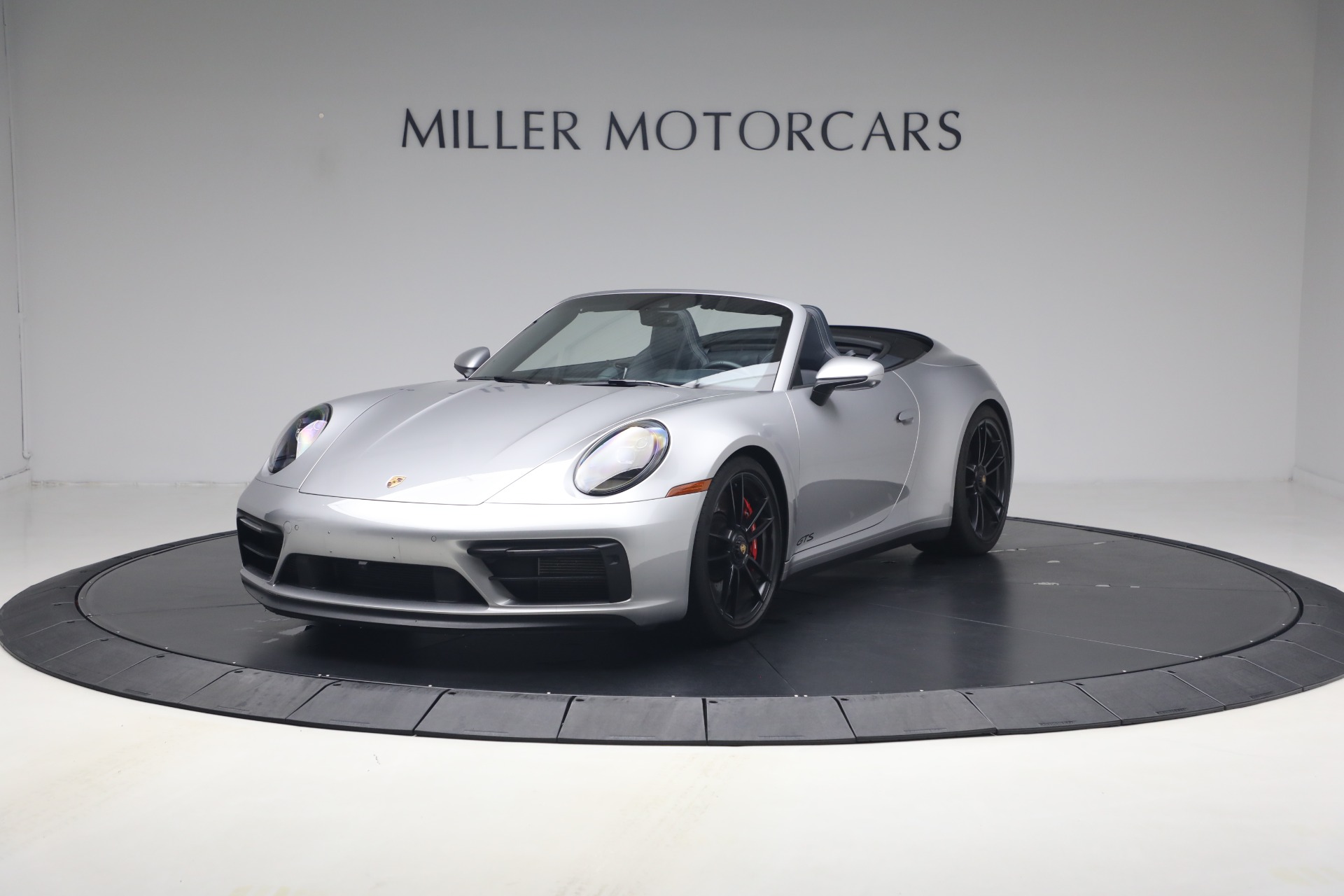Used 2024 Porsche 911 Carrera GTS for sale $183,900 at Rolls-Royce Motor Cars Greenwich in Greenwich CT 06830 1