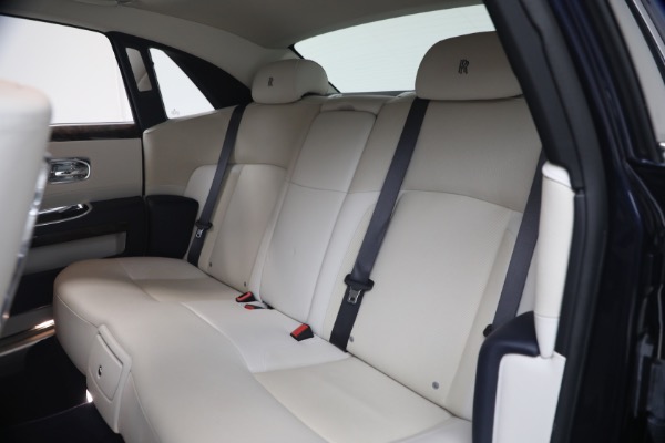 Used 2014 Rolls-Royce Ghost for sale $139,900 at Rolls-Royce Motor Cars Greenwich in Greenwich CT 06830 17