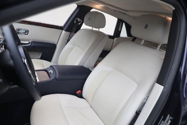 Used 2014 Rolls-Royce Ghost for sale $139,900 at Rolls-Royce Motor Cars Greenwich in Greenwich CT 06830 18