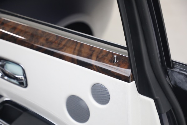 Used 2014 Rolls-Royce Ghost for sale $139,900 at Rolls-Royce Motor Cars Greenwich in Greenwich CT 06830 19