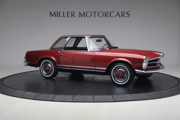 Used 1968 Mercedes-Benz 280SL for sale $229,900 at Rolls-Royce Motor Cars Greenwich in Greenwich CT 06830 21