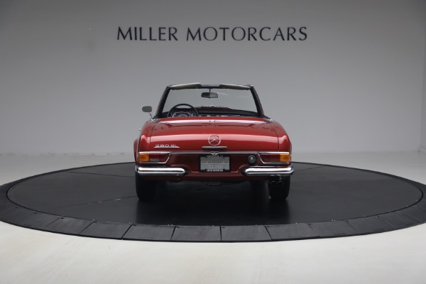 Used 1968 Mercedes-Benz 280SL for sale $229,900 at Rolls-Royce Motor Cars Greenwich in Greenwich CT 06830 6