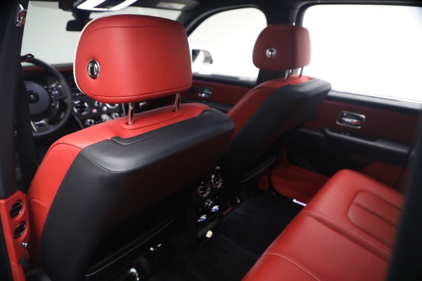 Used 2021 Rolls-Royce Black Badge Cullinan for sale $289,900 at Rolls-Royce Motor Cars Greenwich in Greenwich CT 06830 21