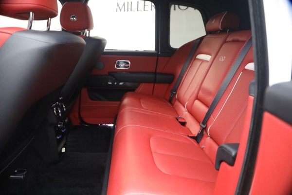 Used 2021 Rolls-Royce Black Badge Cullinan for sale $289,900 at Rolls-Royce Motor Cars Greenwich in Greenwich CT 06830 22