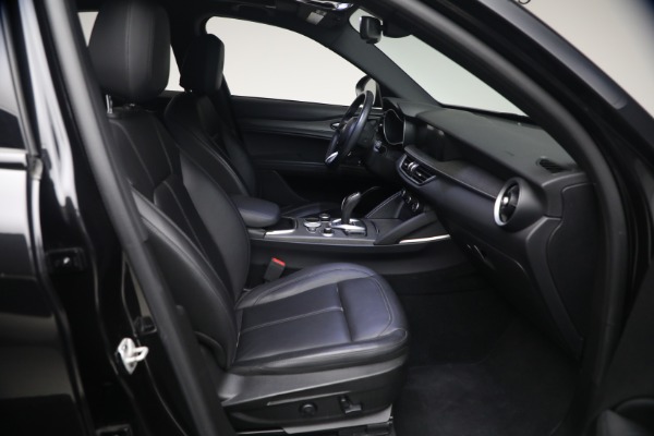 Used 2022 Alfa Romeo Stelvio TI for sale $27,900 at Rolls-Royce Motor Cars Greenwich in Greenwich CT 06830 16