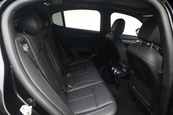 Used 2022 Alfa Romeo Stelvio TI for sale $27,900 at Rolls-Royce Motor Cars Greenwich in Greenwich CT 06830 20