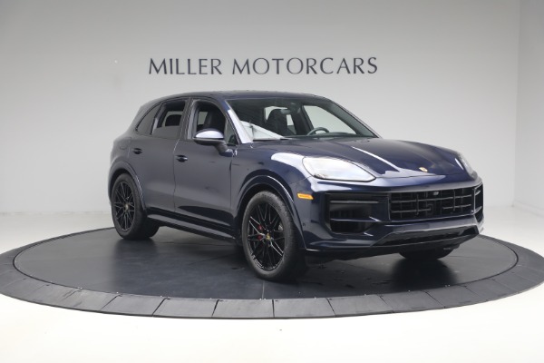 Used 2024 Porsche Cayenne S for sale $79,900 at Rolls-Royce Motor Cars Greenwich in Greenwich CT 06830 11