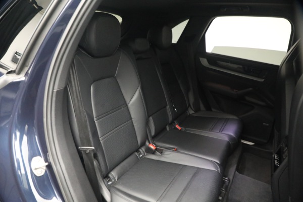 Used 2024 Porsche Cayenne S for sale $79,900 at Rolls-Royce Motor Cars Greenwich in Greenwich CT 06830 22