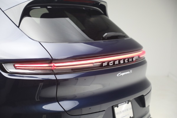 Used 2024 Porsche Cayenne S for sale $79,900 at Rolls-Royce Motor Cars Greenwich in Greenwich CT 06830 26