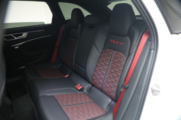 Used 2025 Audi RS 6 Avant 4.0T quattro Avant GT for sale $219,900 at Rolls-Royce Motor Cars Greenwich in Greenwich CT 06830 17