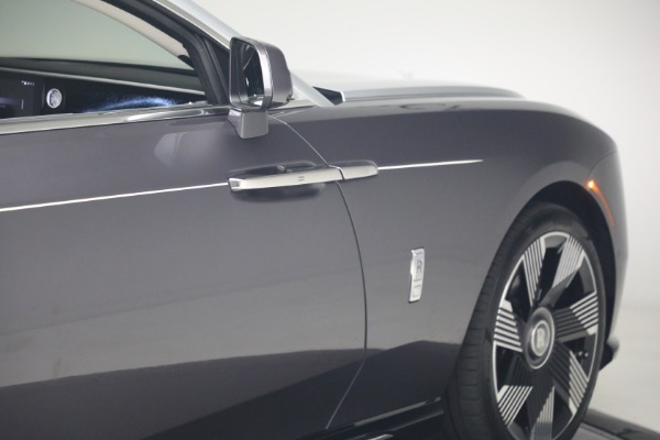 Used 2024 Rolls-Royce Spectre for sale $399,900 at Rolls-Royce Motor Cars Greenwich in Greenwich CT 06830 14