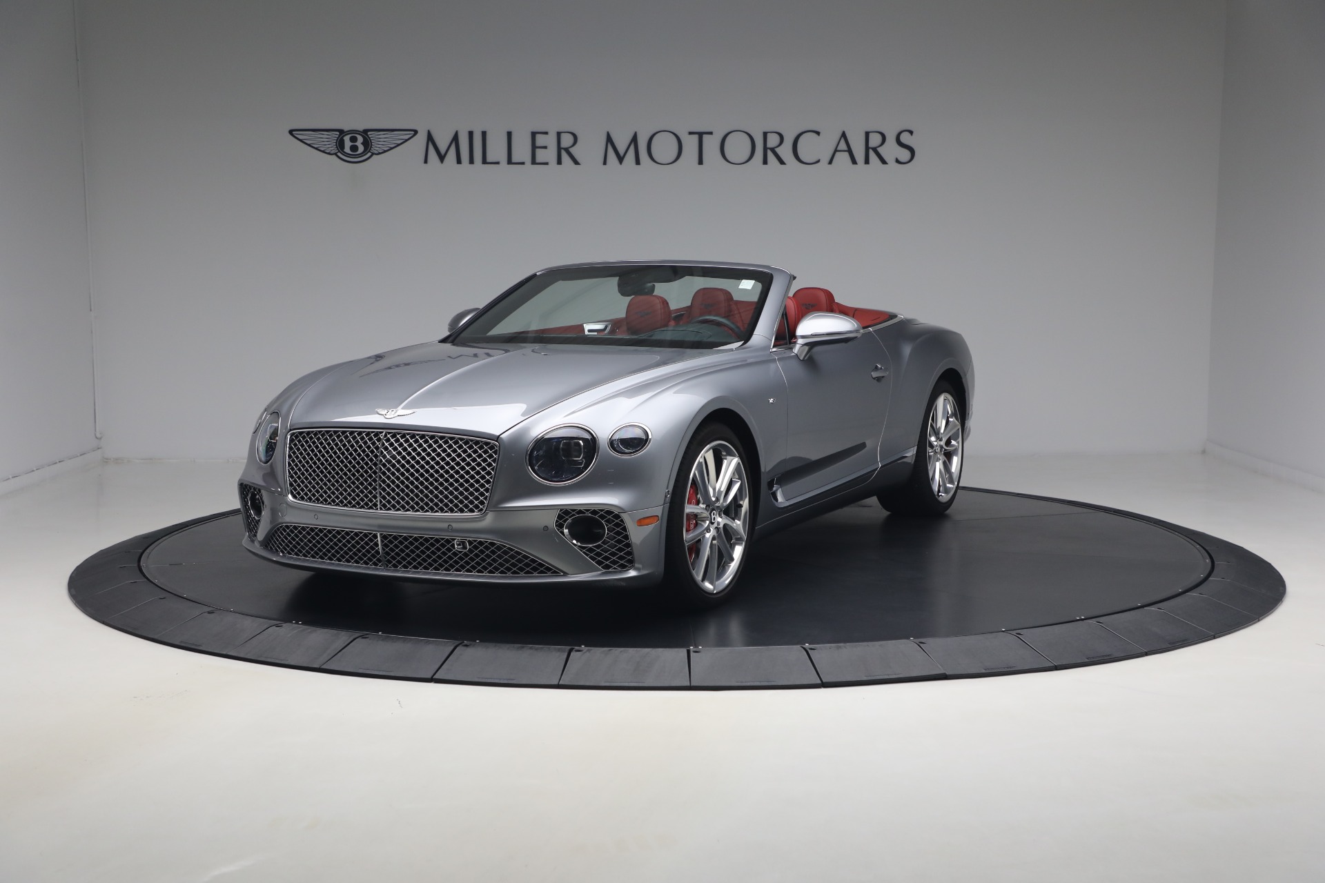 Used 2022 Bentley Continental GTC V8 for sale $219,900 at Rolls-Royce Motor Cars Greenwich in Greenwich CT 06830 1