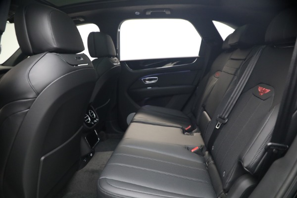 New 2026 Bentley Bentayga V8 for sale $244,330 at Rolls-Royce Motor Cars Greenwich in Greenwich CT 06830 23