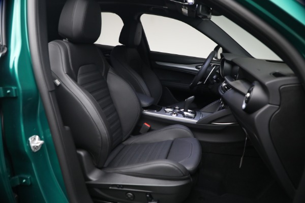 New 2026 Alfa Romeo Stelvio Veloce for sale $60,715 at Rolls-Royce Motor Cars Greenwich in Greenwich CT 06830 13