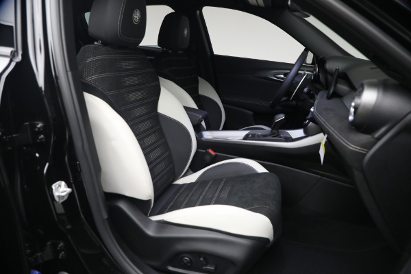 New 2026 Alfa Romeo Tonale Sport Speciale for sale $49,790 at Rolls-Royce Motor Cars Greenwich in Greenwich CT 06830 13
