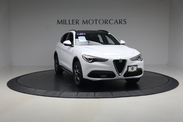 Used 2023 Alfa Romeo Stelvio Ti for sale $32,900 at Rolls-Royce Motor Cars Greenwich in Greenwich CT 06830 11
