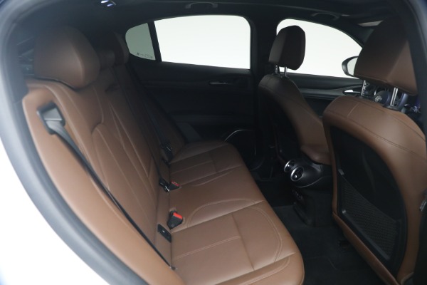 Used 2023 Alfa Romeo Stelvio Ti for sale $32,900 at Rolls-Royce Motor Cars Greenwich in Greenwich CT 06830 18