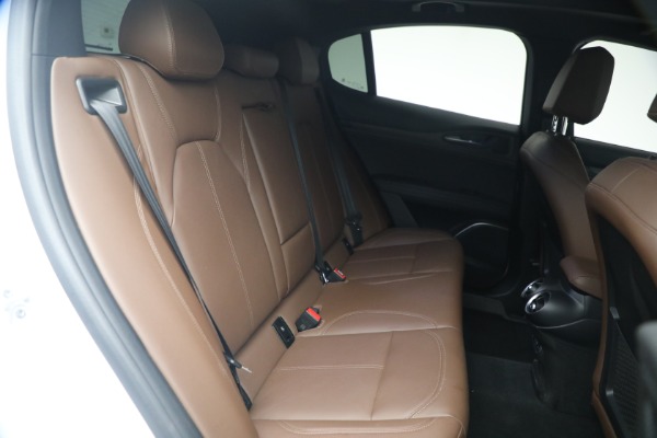 Used 2023 Alfa Romeo Stelvio Ti for sale $32,900 at Rolls-Royce Motor Cars Greenwich in Greenwich CT 06830 19