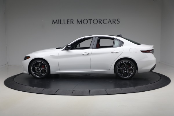 New 2026 Alfa Romeo Giulia Veloce for sale $55,870 at Rolls-Royce Motor Cars Greenwich in Greenwich CT 06830 3