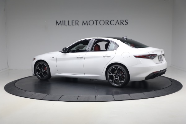 New 2026 Alfa Romeo Giulia Veloce for sale $55,870 at Rolls-Royce Motor Cars Greenwich in Greenwich CT 06830 4