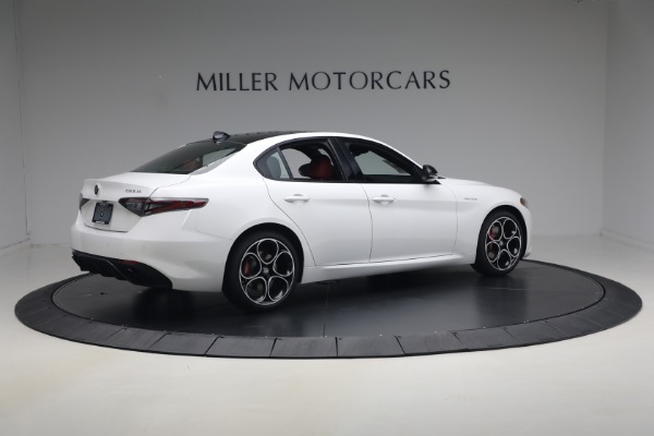 New 2026 Alfa Romeo Giulia Veloce for sale $55,870 at Rolls-Royce Motor Cars Greenwich in Greenwich CT 06830 9