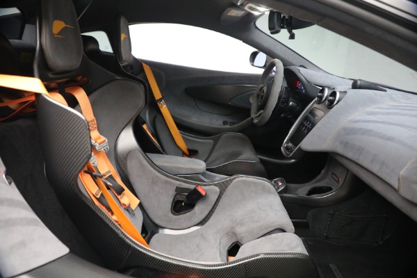 Used 2019 McLaren 600LT for sale Call for price at Rolls-Royce Motor Cars Greenwich in Greenwich CT 06830 26