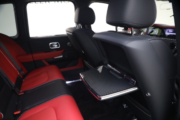 New 2027 Rolls-Royce Black Badge Cullinan for sale $569,350 at Rolls-Royce Motor Cars Greenwich in Greenwich CT 06830 21