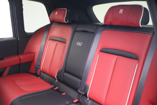 New 2027 Rolls-Royce Black Badge Cullinan for sale $569,350 at Rolls-Royce Motor Cars Greenwich in Greenwich CT 06830 23