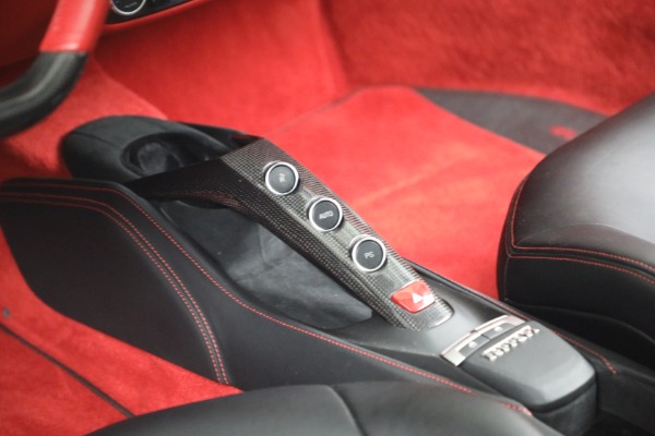Used 2018 Ferrari 488 GTB for sale $399,900 at Rolls-Royce Motor Cars Greenwich in Greenwich CT 06830 19