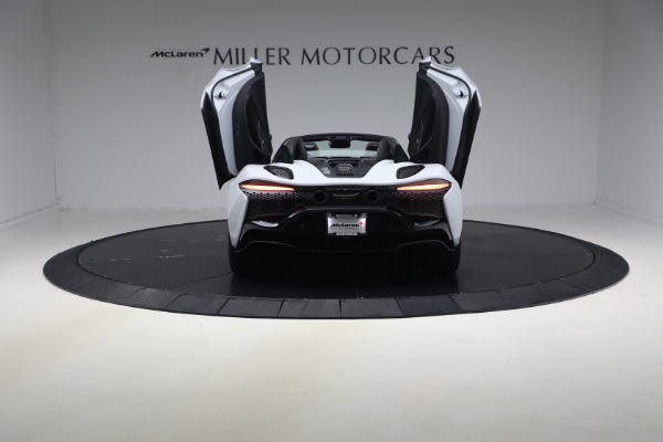 New 2026 McLaren Artura Spider Vision for sale $337,400 at Rolls-Royce Motor Cars Greenwich in Greenwich CT 06830 16