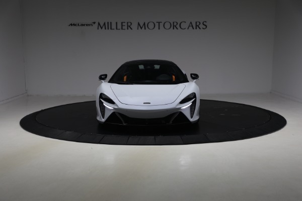 New 2026 McLaren Artura Spider Vision for sale $337,400 at Rolls-Royce Motor Cars Greenwich in Greenwich CT 06830 20