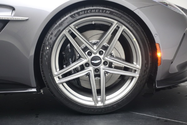 New 2026 Aston Martin Vantage S Roadster for sale $277,680 at Rolls-Royce Motor Cars Greenwich in Greenwich CT 06830 27