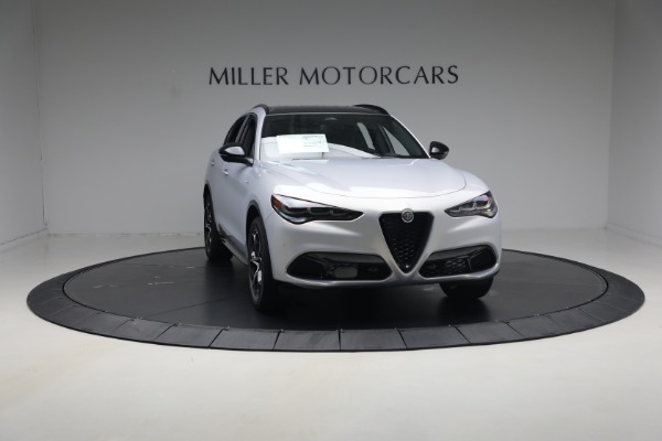 New 2026 Alfa Romeo Stelvio Veloce for sale $59,215 at Rolls-Royce Motor Cars Greenwich in Greenwich CT 06830 11