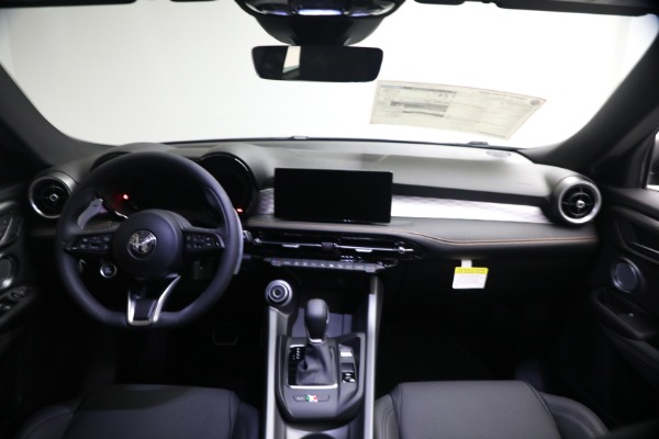 New 2026 Alfa Romeo Tonale Veloce for sale $50,035 at Rolls-Royce Motor Cars Greenwich in Greenwich CT 06830 22