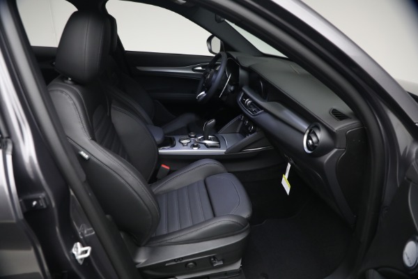 New 2026 Alfa Romeo Stelvio Veloce for sale $61,965 at Rolls-Royce Motor Cars Greenwich in Greenwich CT 06830 16