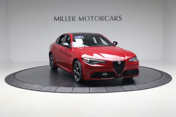 Used 2023 Alfa Romeo Giulia Veloce for sale $33,900 at Rolls-Royce Motor Cars Greenwich in Greenwich CT 06830 11