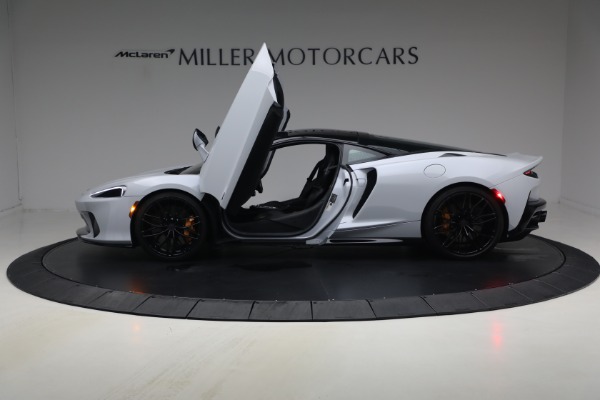 Used 2025 McLaren GTS Performance for sale $189,900 at Rolls-Royce Motor Cars Greenwich in Greenwich CT 06830 13