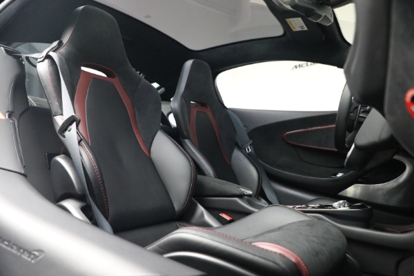 Used 2025 McLaren GTS Performance for sale $189,900 at Rolls-Royce Motor Cars Greenwich in Greenwich CT 06830 23