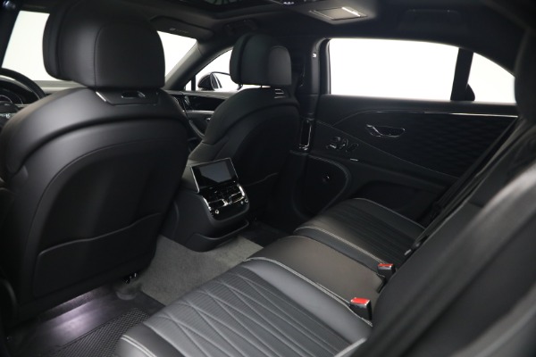 Used 2022 Bentley Flying Spur W12 for sale $195,900 at Rolls-Royce Motor Cars Greenwich in Greenwich CT 06830 22